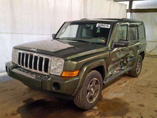 1J8HG48K88C132986 - 2008 JEEP COMMANDER GREEN photo 2