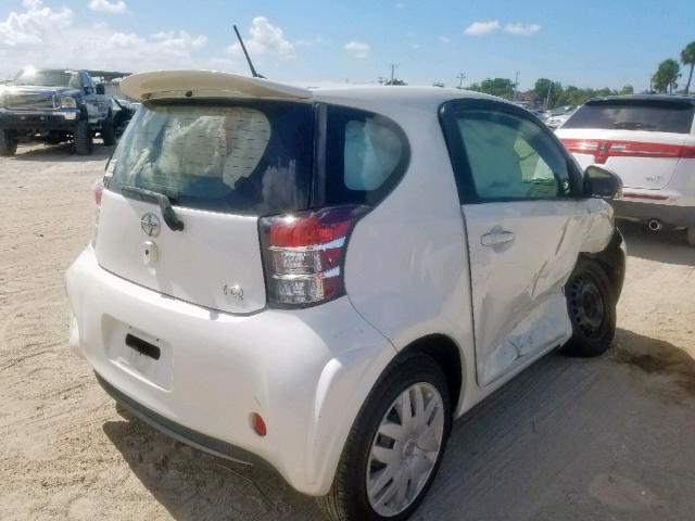 JTNJJXB01CJ018637 - 2012 TOYOTA SCION IQ WHITE photo 4