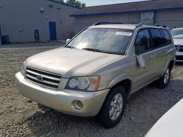 JTEHF21A320047932 - 2002 TOYOTA HIGHLANDER BEIGE photo 2