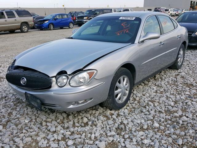 2G4WC582X61252772 - 2006 BUICK LACROSSE C SILVER photo 2