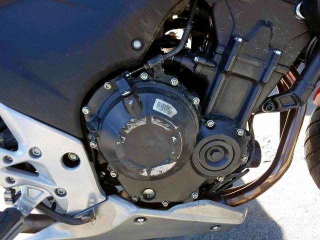 MLHPC4562F5200607 - 2015 HONDA CB500 F RED photo 7