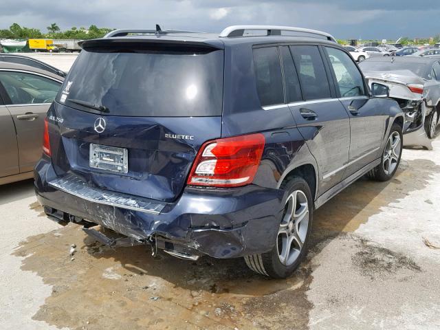 WDCGG0EB9FG385962 - 2015 MERCEDES-BENZ GLK 250 BL BLUE photo 4