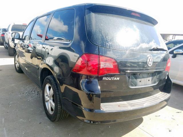 2V8HW34159R582562 - 2009 VOLKSWAGEN ROUTAN SE BLACK photo 3