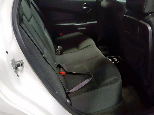 2G2WP552561101100 - 2006 PONTIAC GRAND PRIX WHITE photo 6