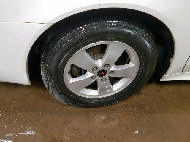 2G2WP552561101100 - 2006 PONTIAC GRAND PRIX WHITE photo 9