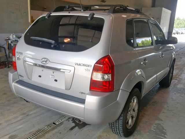 KM8JN72D39U937232 - 2009 HYUNDAI TUCSON SE GRAY photo 4