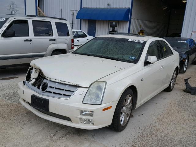 1G6DC67A650228718 - 2005 CADILLAC STS CREAM photo 2