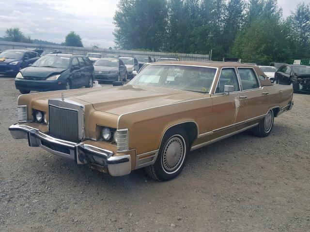 8Y82A821949 - 1978 LINCOLN CONTINENTA GOLD photo 2