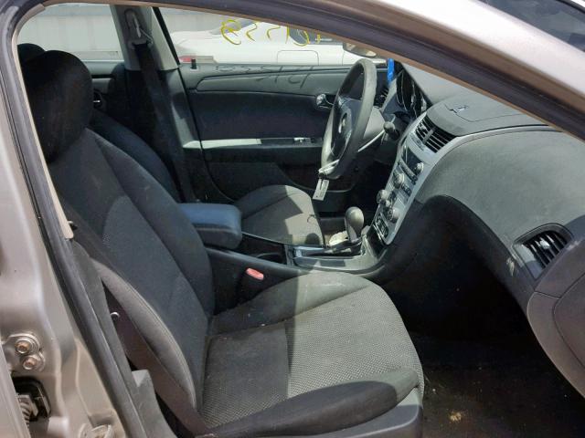 1G1ZH57B98F185140 - 2008 CHEVROLET MALIBU 1LT 银色 照片 5