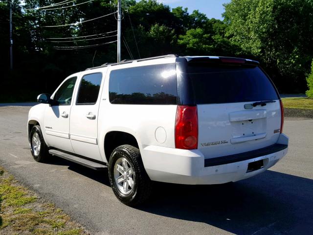 1GKS2KE73DR215401 - 2013 GMC YUKON XL K WHITE photo 3