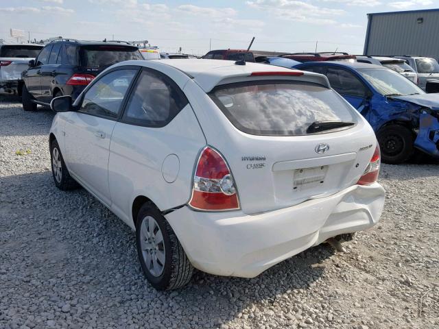 KMHCM3AC6BU188171 - 2011 HYUNDAI ACCENT GL WHITE photo 3