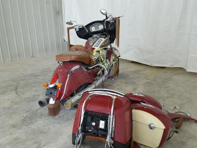 56KTRAAA3G3339161 - 2016 INDIAN MOTORCYCLE CO. ROADMASTER RED photo 4