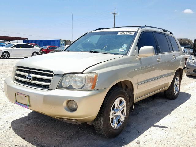 JTEGF21A530110283 - 2003 TOYOTA HIGHLANDER GOLD photo 2