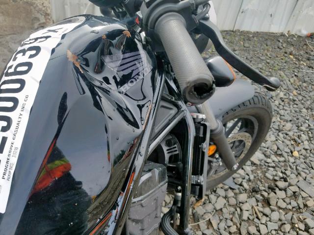 MLHNC5305H5000738 - 2017 HONDA CMX300 BLACK photo 9