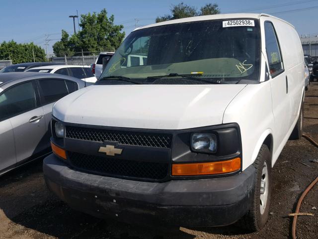 1GCSHAF43B1156158 - 2011 CHEVROLET EXPRESS G1 WHITE photo 9