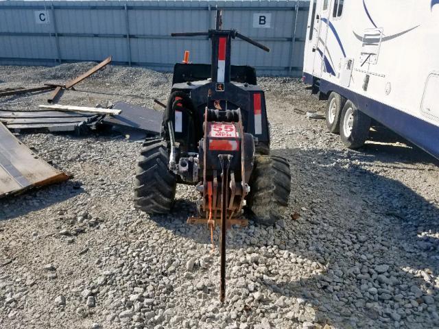 4T0144 - 2000 MISC TRENCHER BLUE photo 9