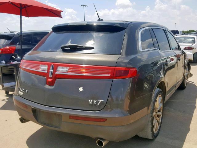 2LMHJ5FR9BBJ51066 - 2011 LINCOLN MKT GRAY photo 4