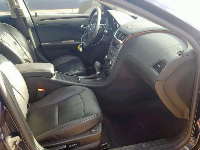 1G1ZE5EBXAF120749 - 2010 CHEVROLET MALIBU LTZ ლურჯი ფოტო 5