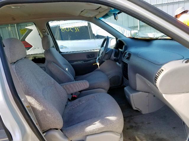 4N2ZN1111WD810953 - 1998 NISSAN QUEST XE SILVER photo 5