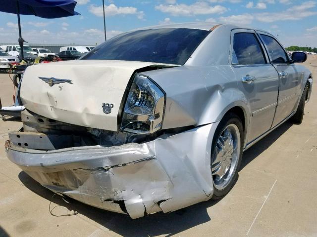 2C3KA53G46H127628 - 2006 CHRYSLER 300 TOURIN GRAY photo 4