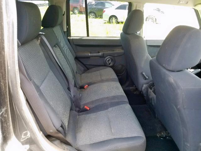 1J4RG4GK1AC114567 - 2010 JEEP COMMANDER BLACK photo 6