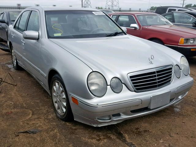 WDBJF65J91B234326 - 2001 MERCEDES-BENZ E 320 SILVER photo 1