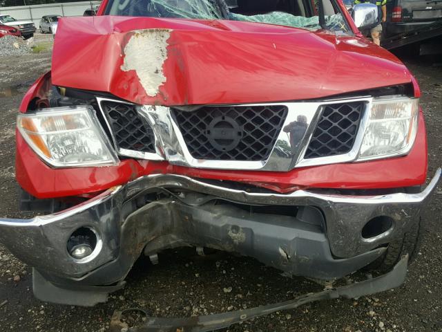 1N6AD07W57C437890 - 2007 NISSAN FRONTIER C RED photo 9