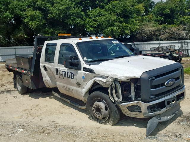 1FD0W5GT5CEC39753 - 2012 FORD F550 SUPER WHITE photo 1