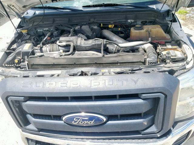 1FD0W5GT5CEC39753 - 2012 FORD F550 SUPER WHITE photo 7