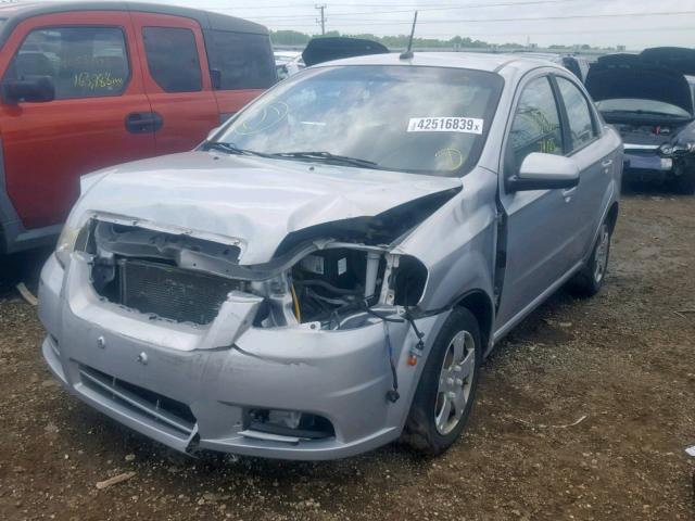 KL1TD56E69B367916 - 2009 CHEVROLET AVEO LS SILVER photo 2