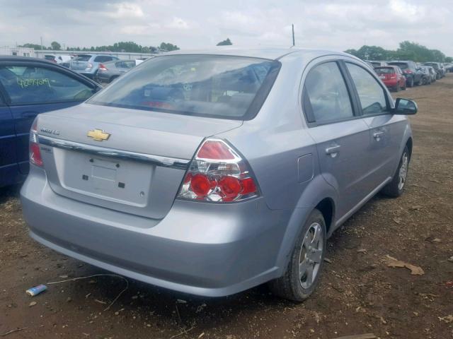 KL1TD56E69B367916 - 2009 CHEVROLET AVEO LS SILVER photo 4