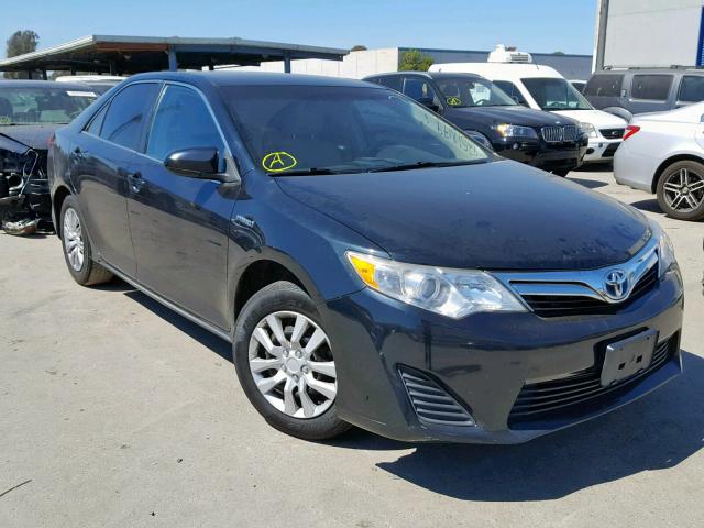 4T1BD1FK8CU031663 - 2012 TOYOTA CAMRY HYBR BLACK photo 1