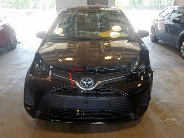 VNKKTUD34HA073459 - 2017 TOYOTA YARIS L BLACK photo 9