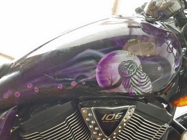 5VPGA36N9B3004857 - 2011 VICTORY MOTORCYCLES VEGAS 8-BA PURPLE photo 9