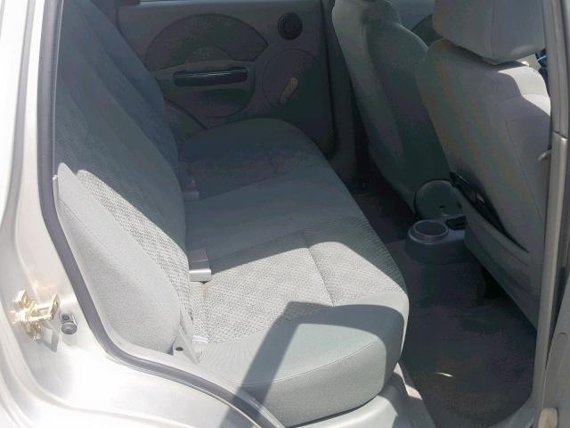 KL1TD62655B471294 - 2005 CHEVROLET AVEO BASE 银色 照片 6