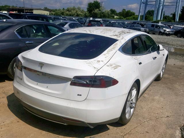 5YJSA1CN6DFP08652 - 2013 TESLA MODEL S WHITE photo 4