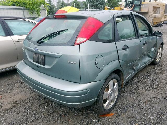 3FAHP37N75R131151 - 2005 FORD FOCUS ZX5 GREEN photo 4