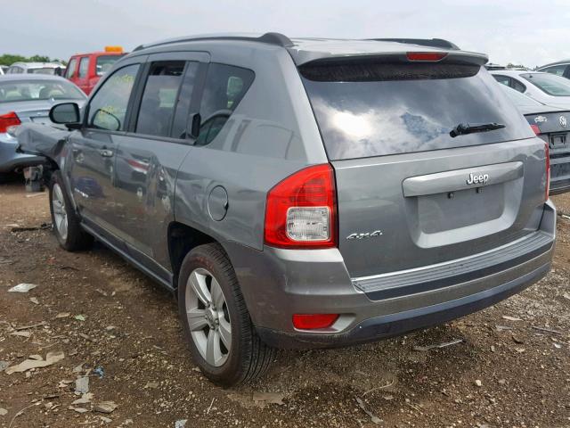 1J4NF1FB0BD218089 - 2011 JEEP COMPASS SP ნაცრისფერი ფოტო 3