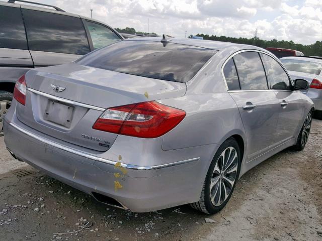 KMHGC4DH2CU200576 - 2012 HYUNDAI GENESIS 5. SILVER photo 4