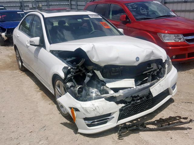 WDDGF4HB4ER308694 - 2014 MERCEDES-BENZ C 250 WHITE photo 1