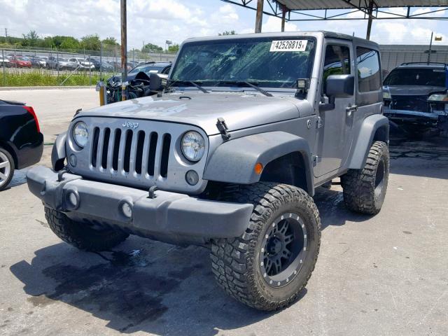 1C4AJWAG3FL735840 - 2015 JEEP WRANGLER S 银色 照片 2