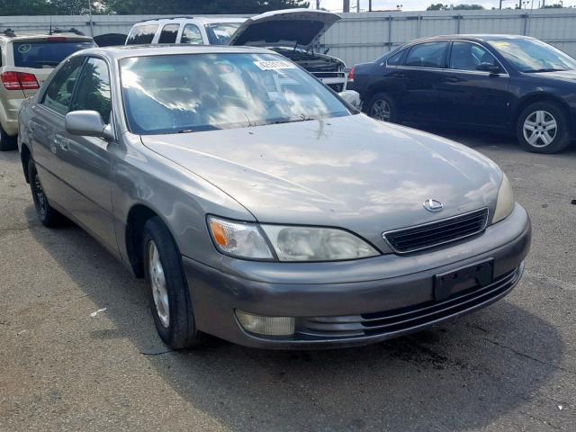 JT8BF28G8W0087044 - 1998 LEXUS ES 300 SILVER photo 1