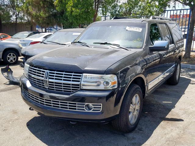 5LMJJ3H55BEJ04209 - 2011 LINCOLN NAVIGATOR BLACK photo 2