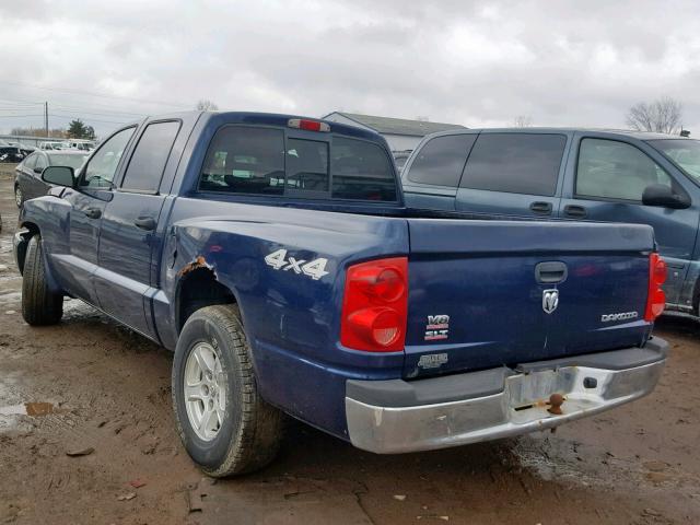 1D7HW48N75S220147 - 2005 DODGE DAKOTA QUA BLUE photo 3