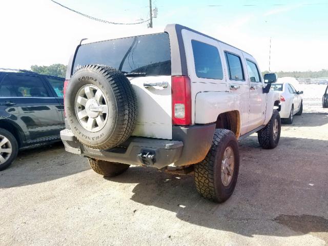 5GTDN13E878166559 - 2007 HUMMER H3 WHITE photo 4