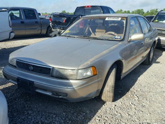 JN1HJ01F9PT097083 - 1993 NISSAN MAXIMA GXE GOLD photo 2