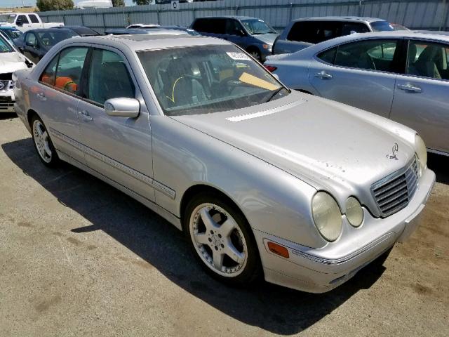 WDBJF65J71B381776 - 2001 MERCEDES-BENZ E 320 SILVER photo 1