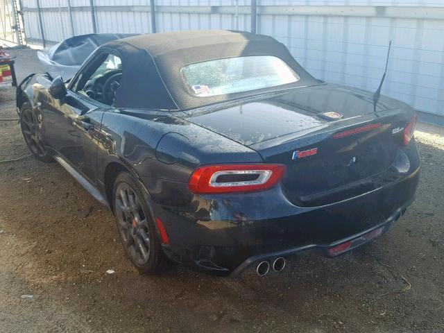 JC1NFAEK1J0135880 - 2018 FIAT 124 SPIDER BLACK photo 3