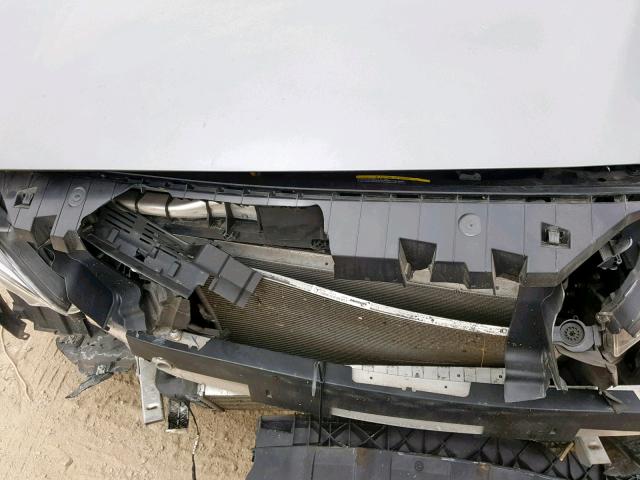 SJKCH5CP3HA036988 - 2017 INFINITI QX30 BASE GRAY photo 7