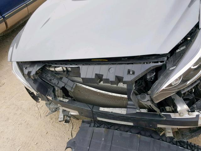 SJKCH5CP3HA036988 - 2017 INFINITI QX30 BASE GRAY photo 8